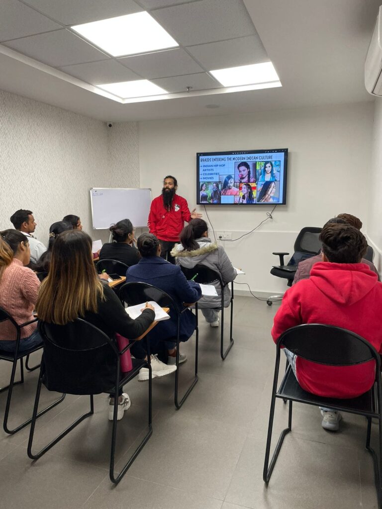 Dreadlocks Hairstyling Training